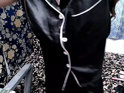 urprincessnicolexxx online show from 3, 5, 2026