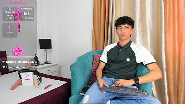 Snapshot of Santy_carrington chatting on 11, 1, 2025 Santy carrington online show from 11, 1, 2025