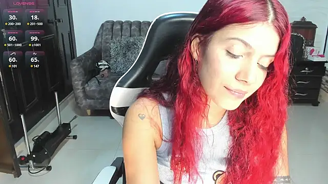 EroticAzir online show from 8, 1, 2025