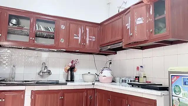 Snapshot of LyLy_Office chatting on 15, 3, 2026 LyLy Office online show from 15, 3, 2026