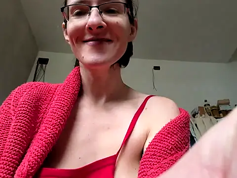 Milky hairy mommy online show from 13, 2, 2025