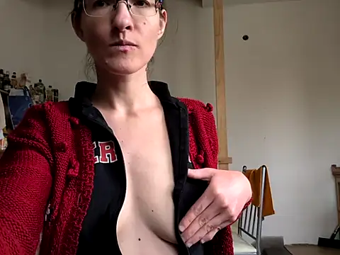 Milky hairy mommy online show from 14, 3, 2025