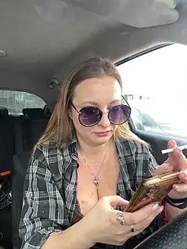 Snapshot of OlgaBuzzz chatting on 9, 2, 2026 OlgaBuzzz online show from 9, 2, 2026