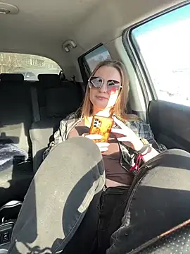 Snapshot of OlgaBuzzz chatting on 20, 2, 2026 OlgaBuzzz online show from 20, 2, 2026