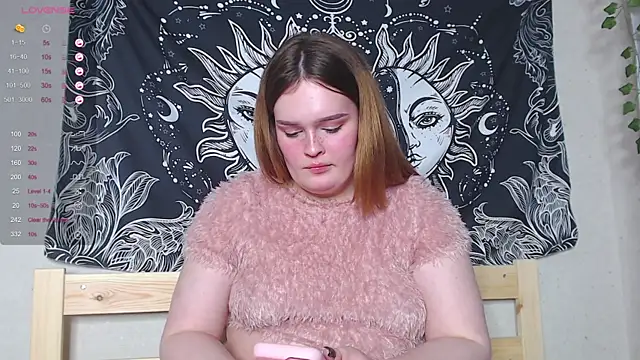 Snapshot of rozzhaos8 chatting on 27, 12, 2024 rozzhaos8 online show from 27, 12, 2024