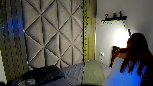 AbbyWathson online show from 21, 3, 2026