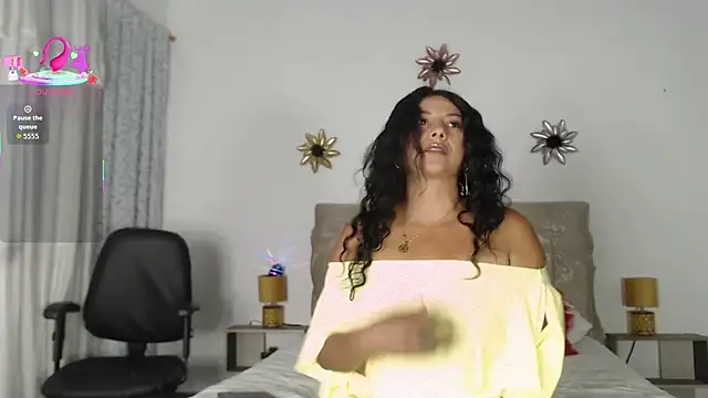 andreu mature online show from 25, 7, 2026