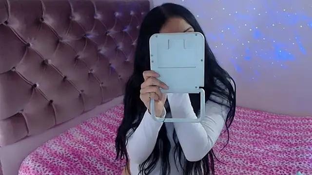 Suzanne abbey online show from 27, 2, 2025