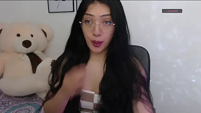 Suzanne abbey online show from 6, 10, 2025