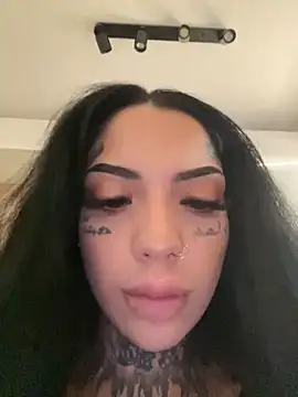 CreamyInkky  online show from 13, 12, 2024