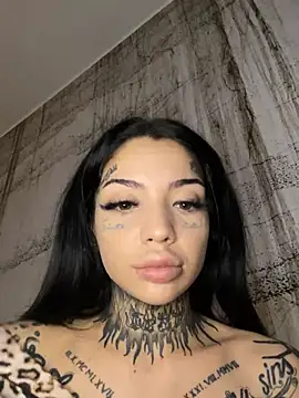 CreamyInkky  online show from 25, 1, 2025