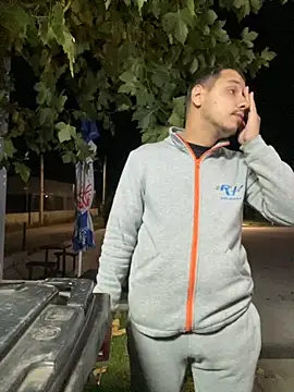 Snapshot of baramadalin chatting on 28, 10, 2025 baramadalin online show from 28, 10, 2025