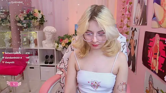 Snapshot of Coconut_Mia chatting on 17, 1, 2025 Coconut Mia online show from 17, 1, 2025