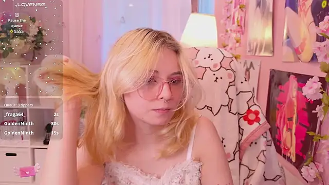 Snapshot of Coconut_Mia chatting on 24, 1, 2025 Coconut Mia online show from 24, 1, 2025