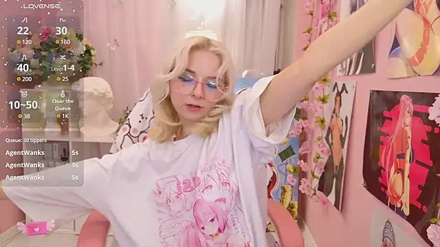 Snapshot of Coconut_Mia chatting on 4, 2, 2025 Coconut Mia online show from 4, 2, 2025