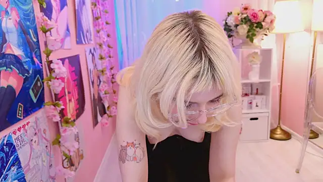 Snapshot of Coconut_Mia chatting on 21, 3, 2025 Coconut Mia online show from 21, 3, 2025