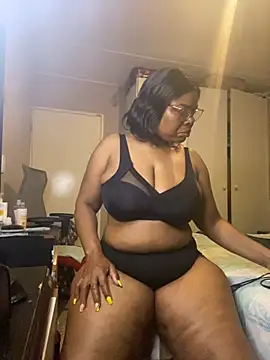 Nomthie online show from 31, 10, 2025