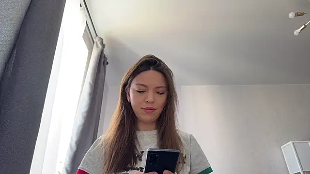 Snapshot of Victoria1Love chatting on 20, 2, 2025 Victoria1Love online show from 20, 2, 2025