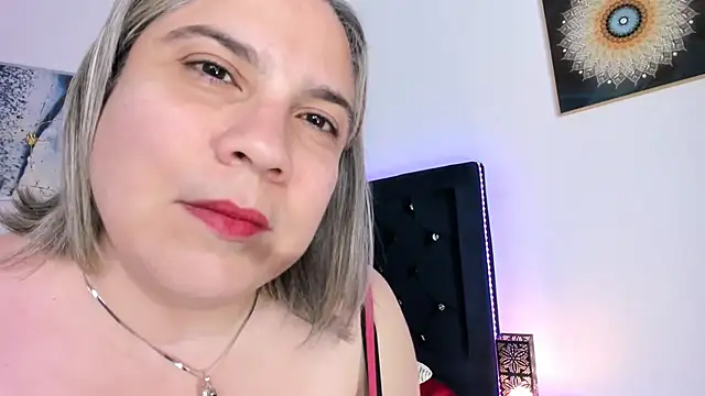 Snapshot of MissMaria chatting on 1, 2, 2025 MissMaria online show from 1, 2, 2025