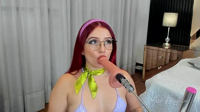 Snapshot of misspaulinaa chatting on 14, 3, 2025 misspaulinaa online show from 14, 3, 2025