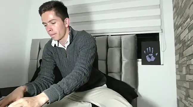 Snapshot of Eliantg chatting on 4, 1, 2025 Eliantg online show from 4, 1, 2025