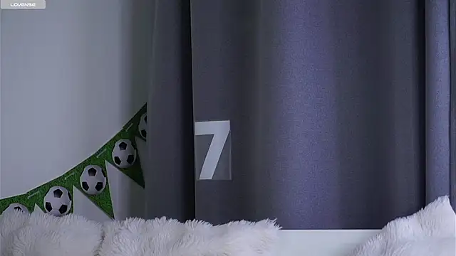LowOncoming online show from 2, 7, 2026
