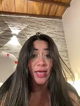 Snapshot of _MadiLee_ chatting on 3, 2, 2025 MadiLee online show from 3, 2, 2025