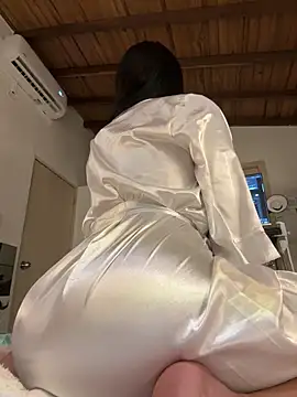 Snapshot of _MadiLee_ chatting on 7, 3, 2025 MadiLee online show from 7, 3, 2025