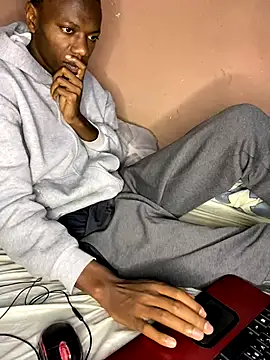 Snapshot of fireboyafrica chatting on 25, 9, 2025 fireboyafrica online show from 25, 9, 2025