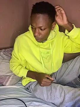 Snapshot of fireboyafrica chatting on 13, 10, 2025 fireboyafrica online show from 13, 10, 2025