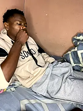 Snapshot of fireboyafrica chatting on 17, 10, 2025 fireboyafrica online show from 17, 10, 2025