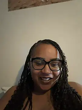 Snapshot of BaddieMelanie chatting on 24, 6, 2026 BaddieMelanie online show from 24, 6, 2026