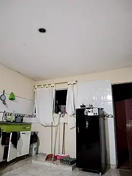  maiahairy  online show from 2, 11, 2025