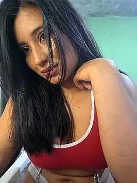 Snapshot of yuliparis chatting on 11, 12, 2024 yuliparis online show from 11, 12, 2024