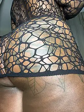 Snapshot of Hugemassivebootie chatting on 10, 7, 2026 Hugemassivebootie online show from 10, 7, 2026