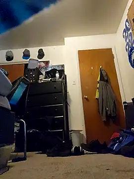 Snapshot of LovesickTheory6 chatting on 13, 10, 2025 LovesickTheory6 online show from 13, 10, 2025