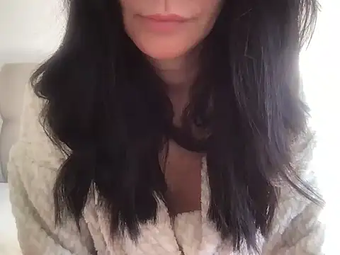 paolajonez online show from 19, 7, 2026