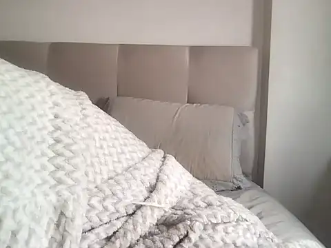 paolajonez online show from 4, 8, 2026