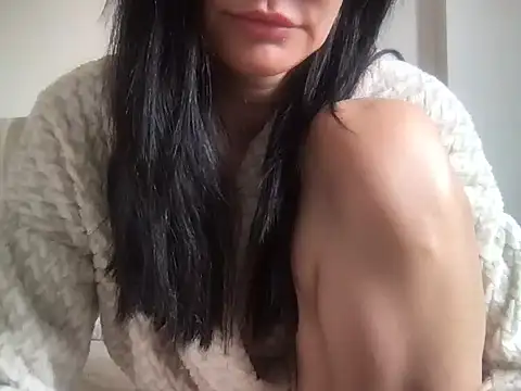 paolajonez online show from 7, 8, 2026