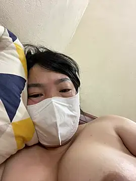 Hachi Sweetbabie  online show from 30, 4, 2026