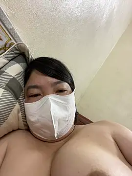 Hachi Sweetbabie  online show from 3, 7, 2026
