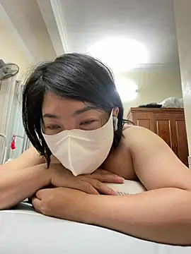 Hachi Sweetbabie  online show from 2, 8, 2026