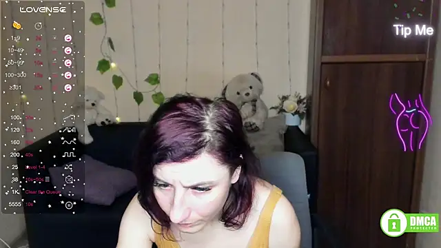 Muse kitty jenia online show from 29, 1, 2025