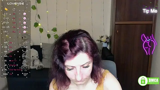 Muse kitty jenia online show from 1, 2, 2025