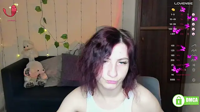 Muse kitty jenia online show from 6, 2, 2025