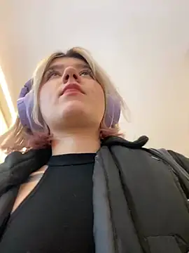 Baby  Naughty online show from 22, 12, 2024