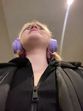 Baby  Naughty online show from 24, 1, 2025