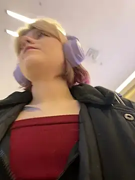 Baby  Naughty online show from 30, 1, 2025