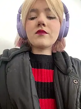 Baby  Naughty online show from 8, 2, 2025