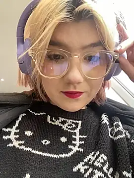 Baby  Naughty online show from 18, 2, 2025